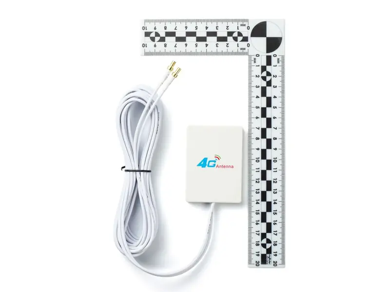 Антенна панельная Axon AN-6 TS9